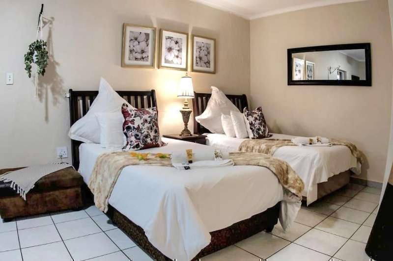Dei Gratia Guest House มูซินา ภายนอก รูปภาพ